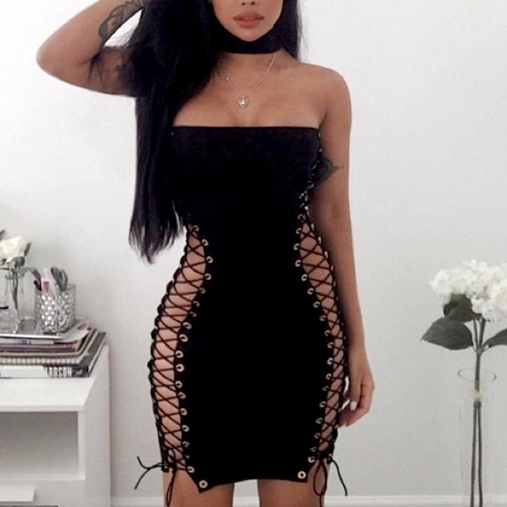 Black Lace Up Bodycon Dress